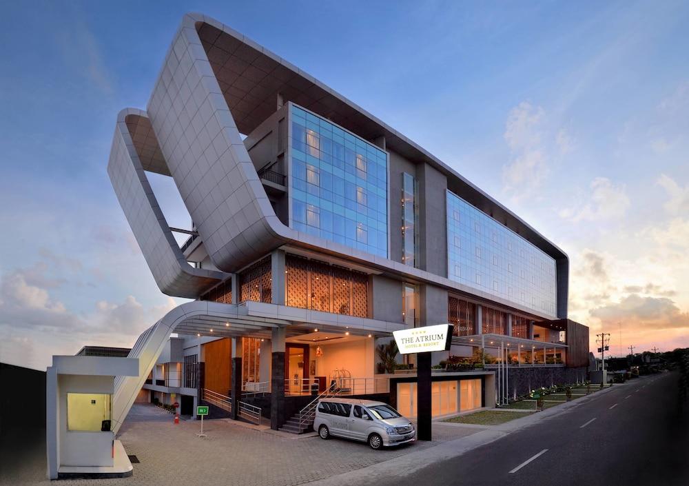 The Atrium Hotel & Resort Yogyakarta Melati Exterior photo