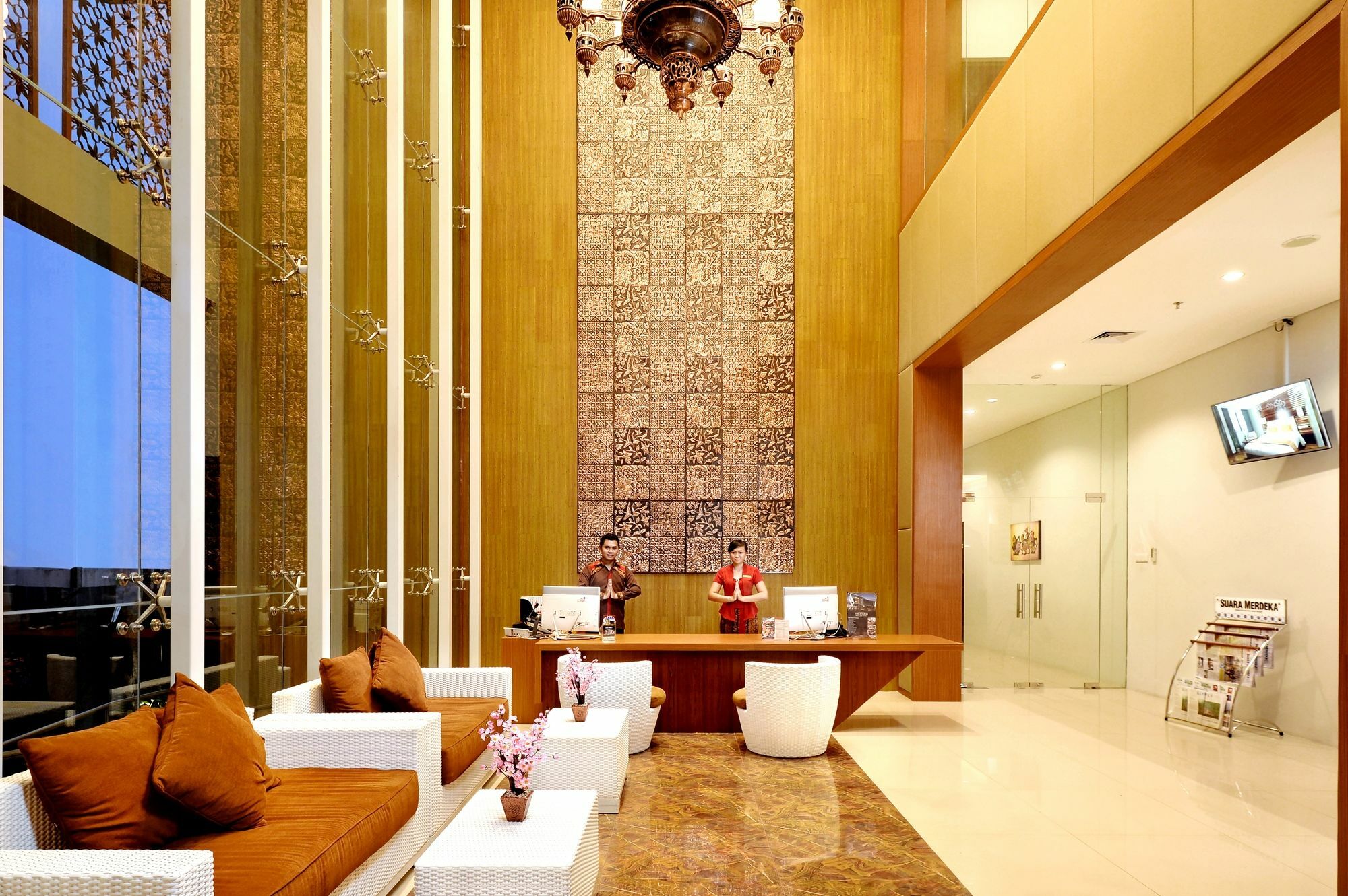 The Atrium Hotel & Resort Yogyakarta Melati Exterior photo